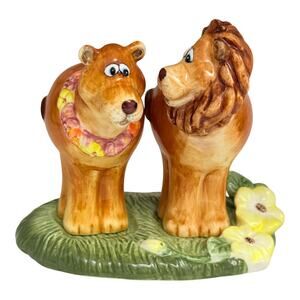 Vintage Anthropomorphic 3 Pc Salt & Pepper Shaker Set Mr Mrs Lion Tiger on Base